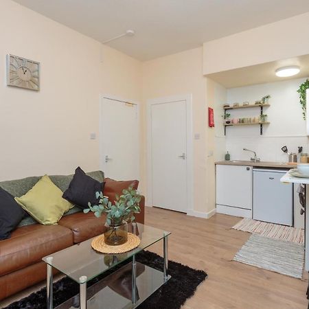 إدنبرة Cozy 1B Groundfloor - 8 Minute From City Centre المظهر الخارجي الصورة