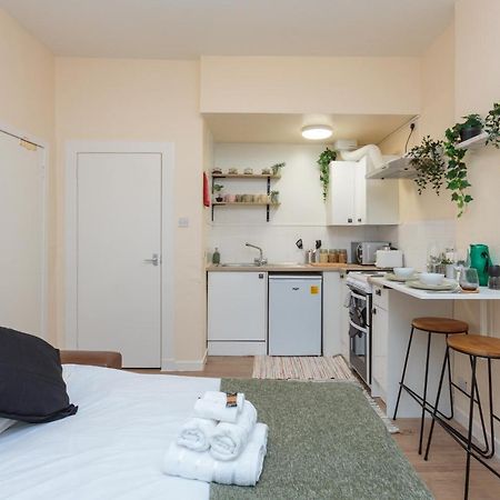 إدنبرة Cozy 1B Groundfloor - 8 Minute From City Centre المظهر الخارجي الصورة